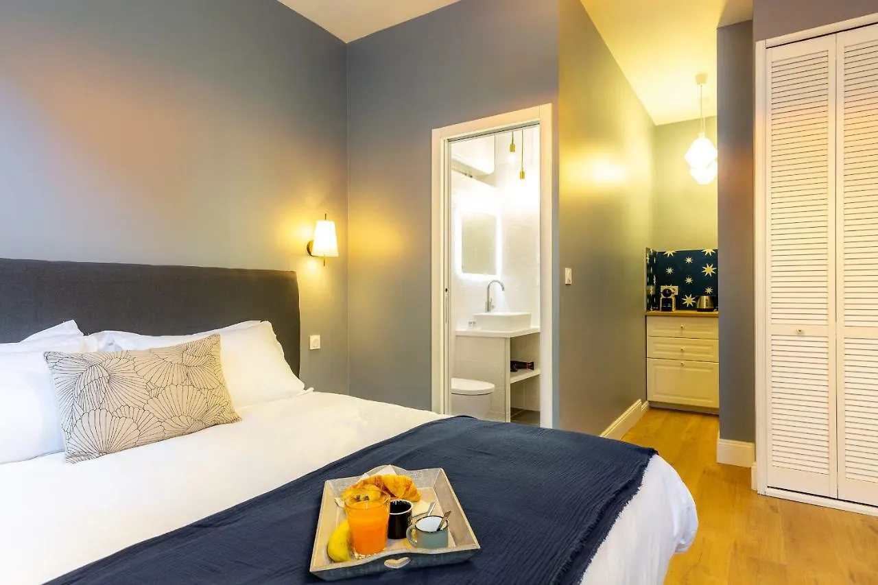 Apartment Les Appartements Chics Du Vieux-Port Marseille France